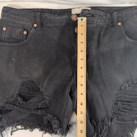 One Teaspoon Stevies 30 Denim Shorts Jeans Black Distressed Slim-Fit Boyfriend - Picture 8 of 16